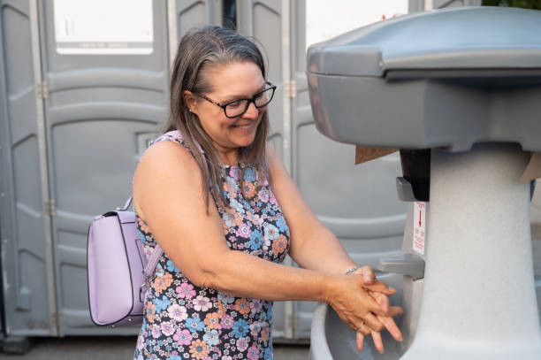 Best Luxury portable toilet rental  in Auburn Hills, MI